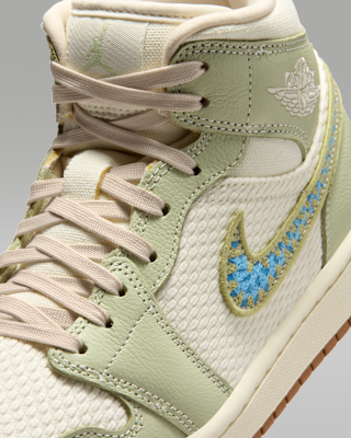 NIKE公式】エア ジョーダン 1 MID SE ウィメンズシューズ.オンライン